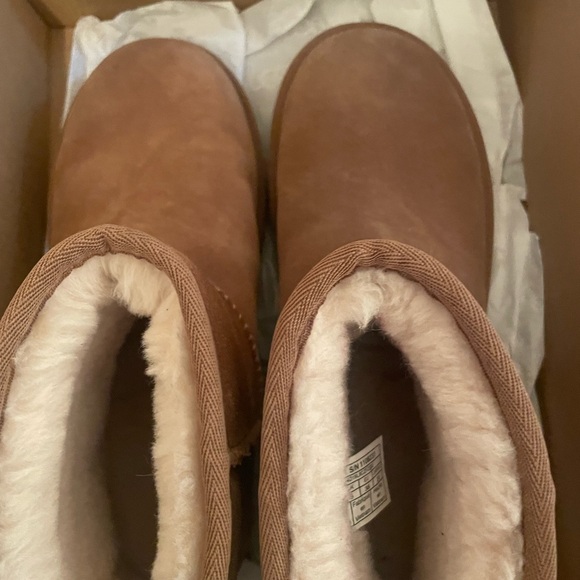 SOLD - Picture 3 of 5